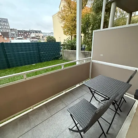 Exklusives City-zimmer, Gemeinschaftsbad Und Kueche منزل للإقامة هيرن