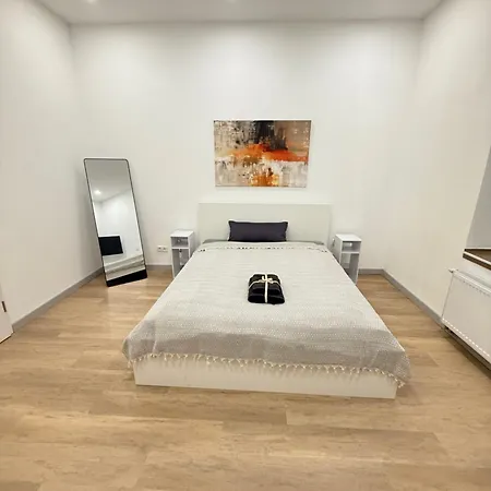 Exklusives City-zimmer, Gemeinschaftsbad Und Kueche Ubytování v soukromí